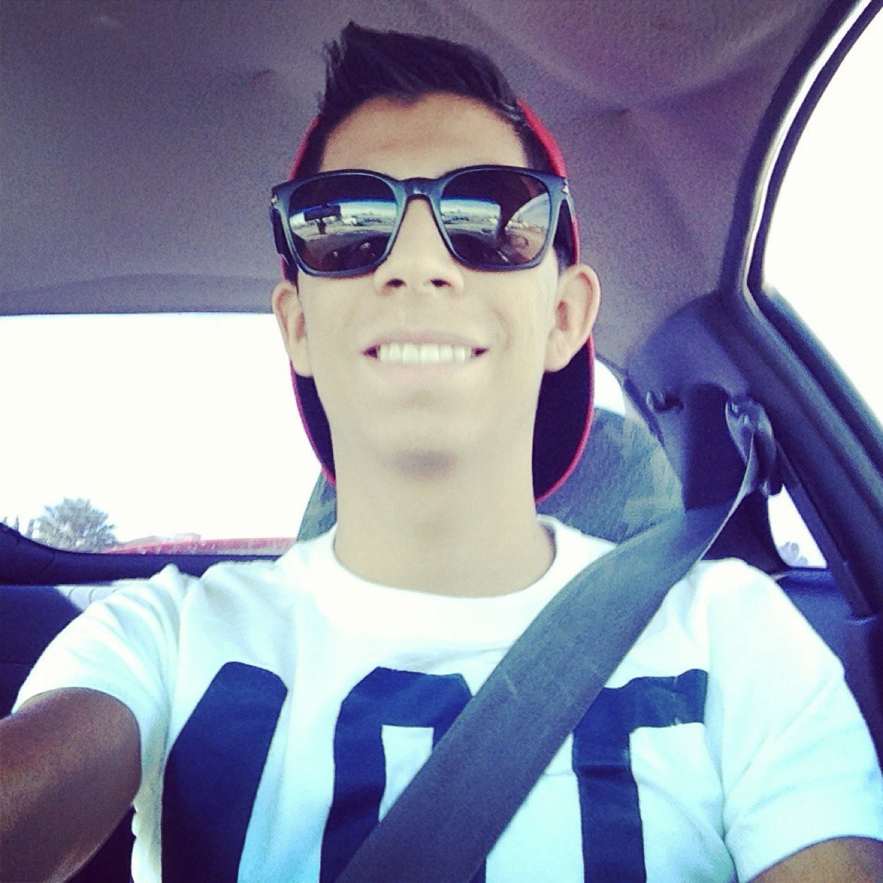 fckn_andrees's profile picture. - Sophomore at EPCC - Graduate from Ysleta -Cinemark Crew - Soccer is My Life⚽ - Cristina Gonzalez ❤️ - Follow Me