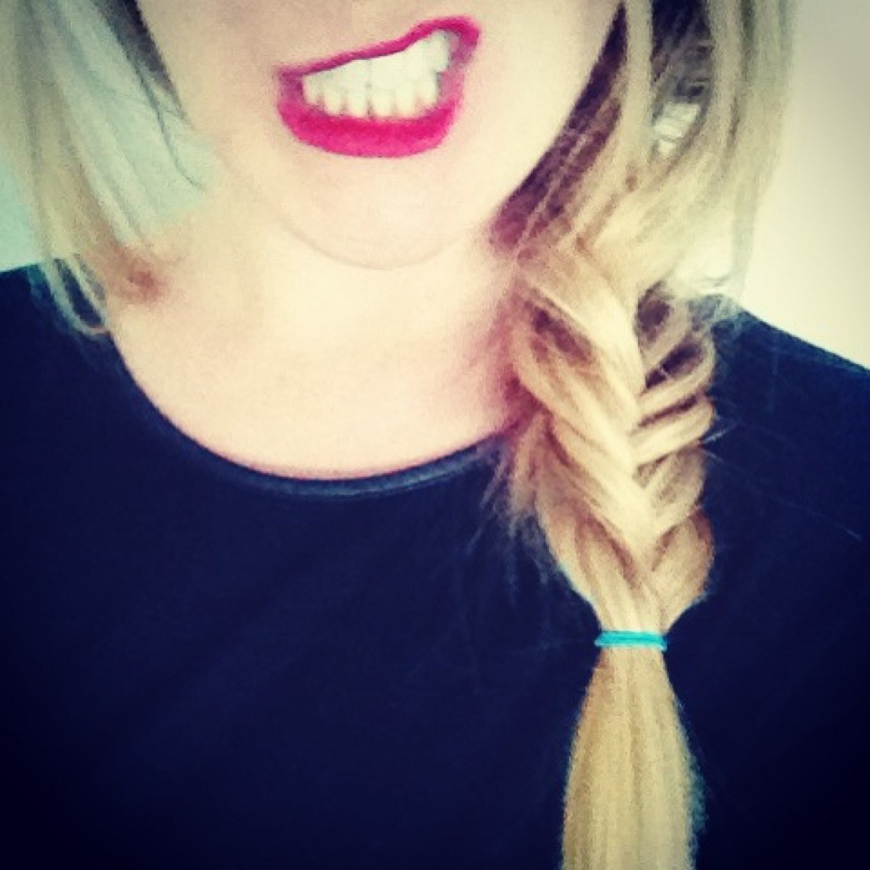 yearningformore's profile picture. hey hi ho hum hallo bonjour