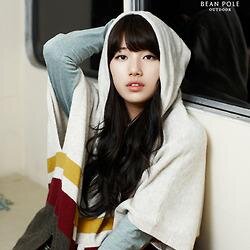 นิสัยออกจะบ๊องๆน่ารักๆแสบๆเกรียนเป็นบางเวลาพูดมาก มาคุยกับซูซีสิเดี๋ยวแจกจูบให้  ℝea: @missA_suzy  #050357