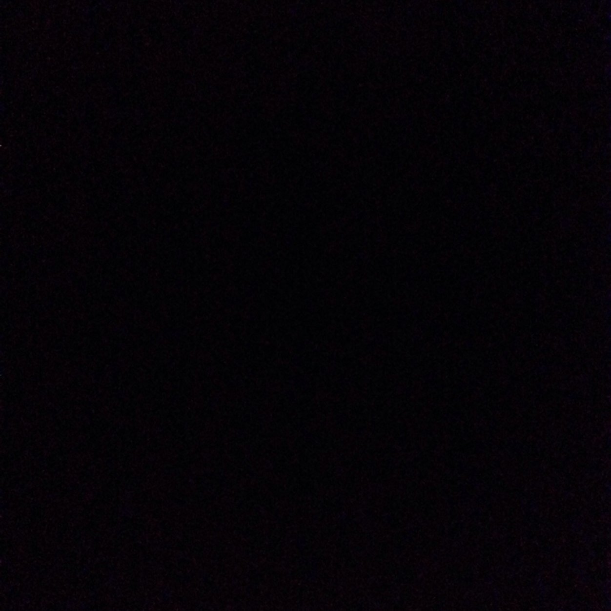 4900