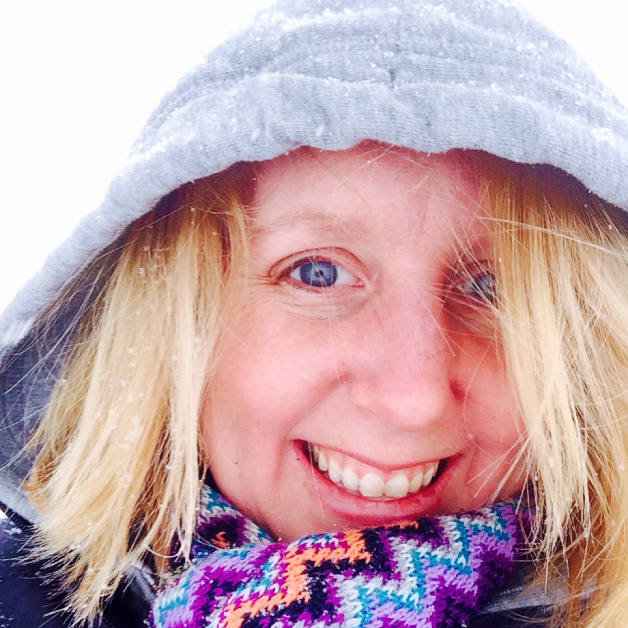 Progressive gal who enjoys being informed and advocating like hell. Passionate about education debt, a union thug and lover of sports. Tweets are my own.