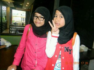 Follow gue yah thanks :)