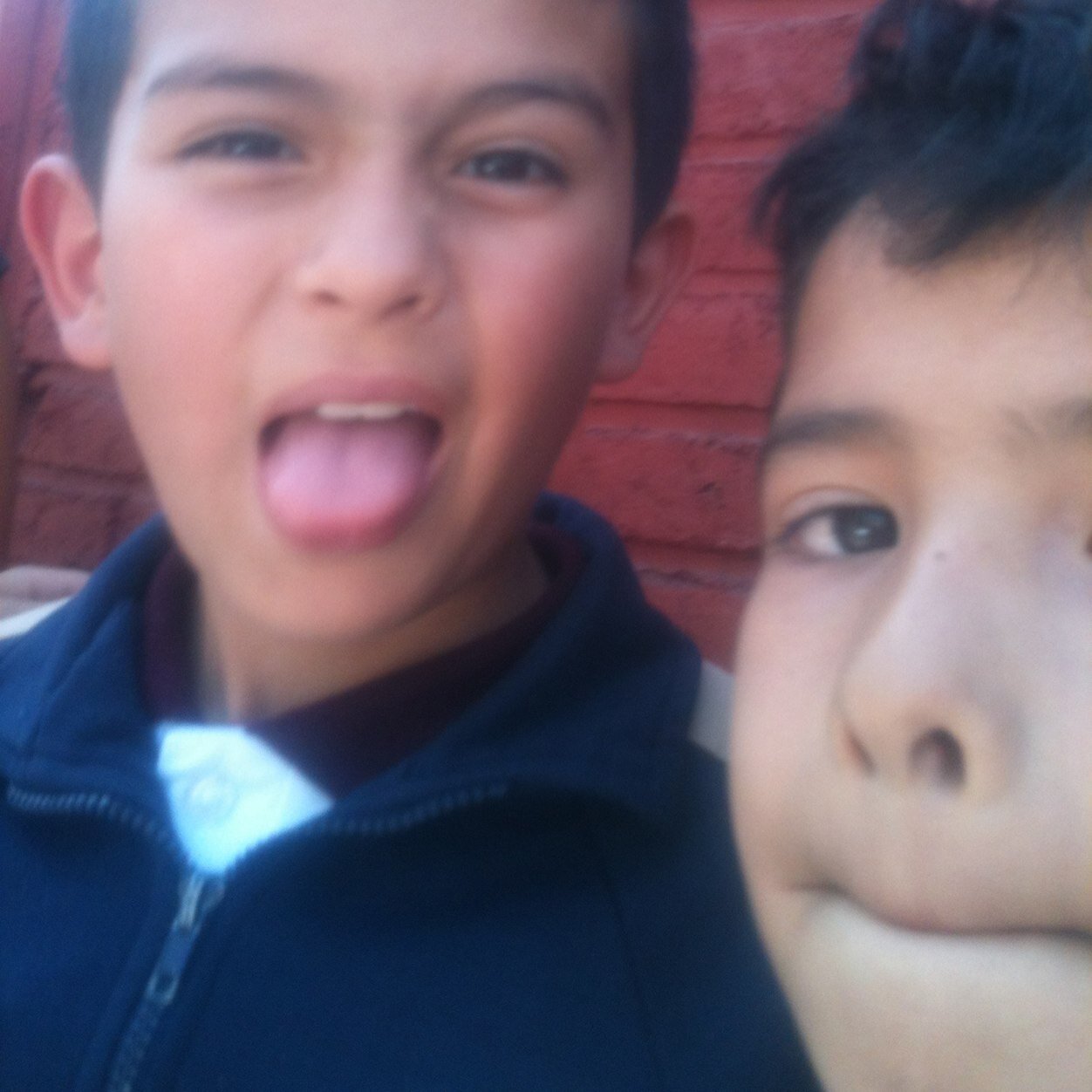 :3 follow me please :3