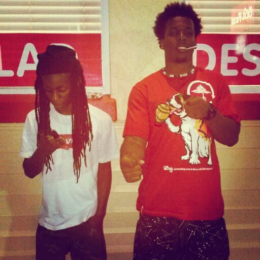 wasn't put on this earth ta please yall niggas.And dance fa yall hoes.