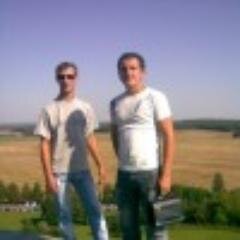 nodejsTweets's profile picture. Два студента перед сессией: - Что читаешь? - Квантовую физику. - А чего книга вверх ногами? - А какая разница