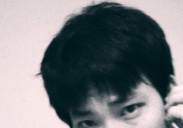 시인. DM 확인이 느릴 수 있습니다. 원고 청탁 및 섭외 문의는 mynameisjun@hanmail.net으로 부탁드려요.