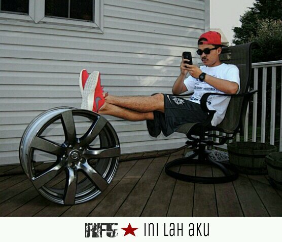 risky_full's profile picture. 