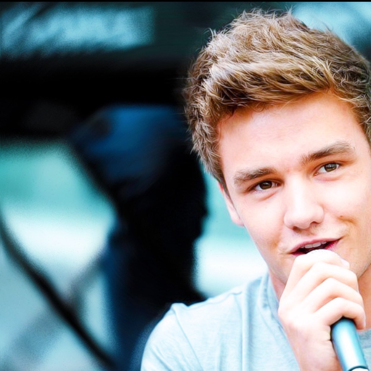 «From the bottom of the stairs to the top of the world»