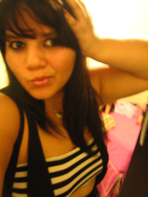 kel_gati's profile picture. uma pessoa acima de td espirituosa ,do mesmo jeito que posso ser seu remedio posso muito bem ser seu veneno,sou paciente mas a adrenalina anda sempre comigo; co