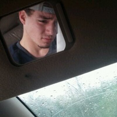 Profile Picture of Joshua Thibodeaux (@joshtsalty) on Twitter