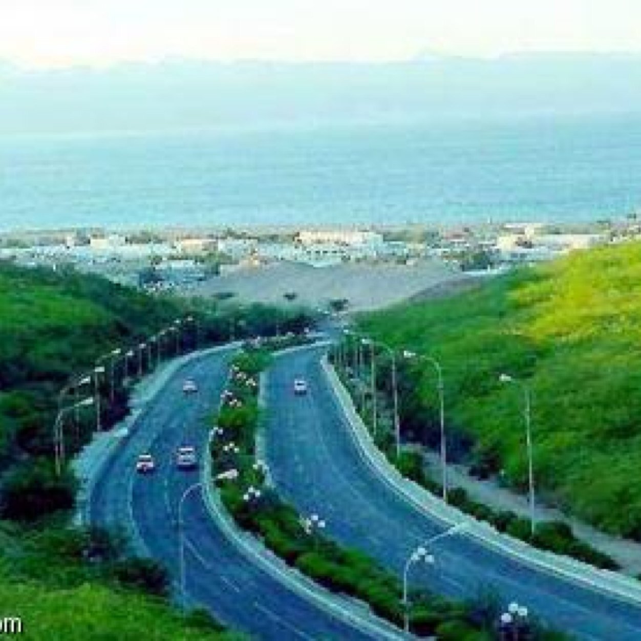وتبقى ذكرياتي الجميله ، في داخلي سر محفوظ ..