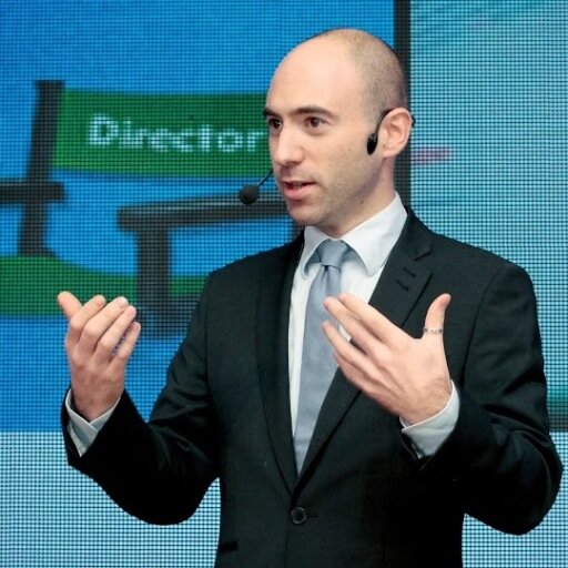 Leadership researcher, educator, consultant. Focused on creativity, innovation, strategy. Deputy Dean for Research IEDC-Bled School of Management.