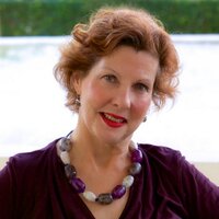 Eleanor McKenzie Copywriter (@ellemac02) Twitter profile photo
