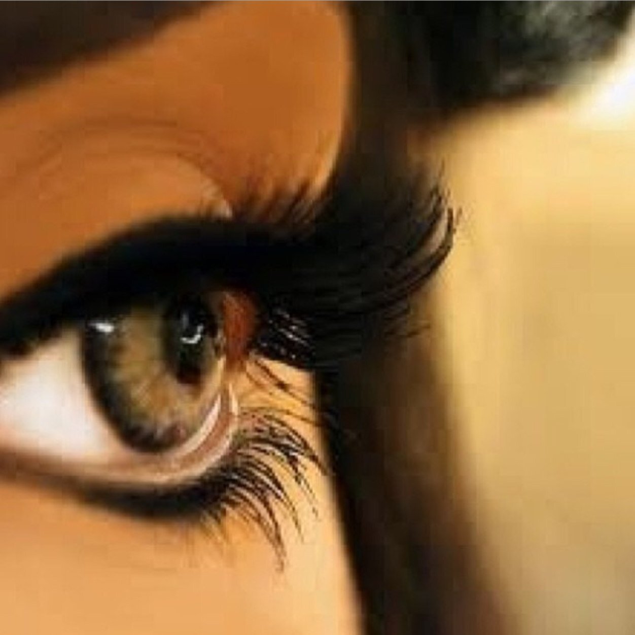 وصالھ غدى مثل النصخ في صدر مغلِيھ لو إني قطعْتھ مَ بقى للعمر غيّھ . . ♥