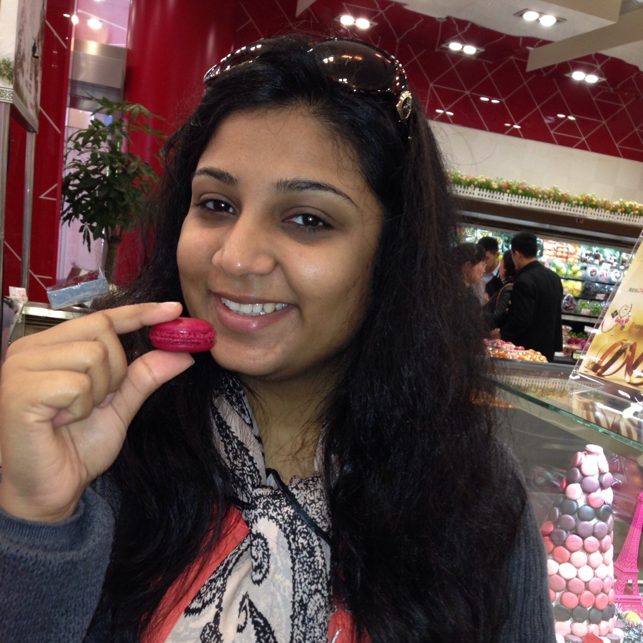 Straightforward Punjabi Kudi, Determined-shopaholic, iPhone lover, Avid reader, loves to eat but hates to cook & Always in a happy mode!
