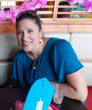 Hija de Ivo y Carmen. Mama de Ivanna, Psicologa de Profesion, Amiga incondicional de todos mis amigos