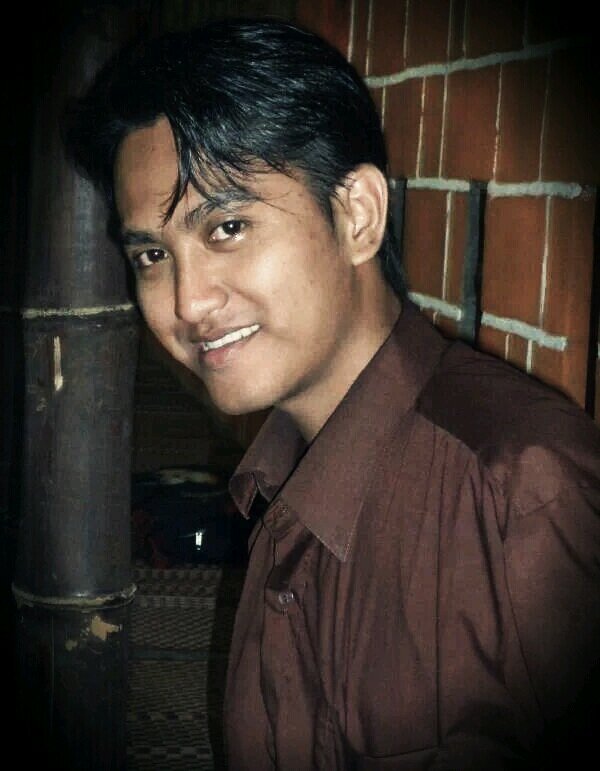 Enterprenuer | like IT computer| like of musical, guitar n vocal | find and waiting
| folback ya prend | | #SASAJI