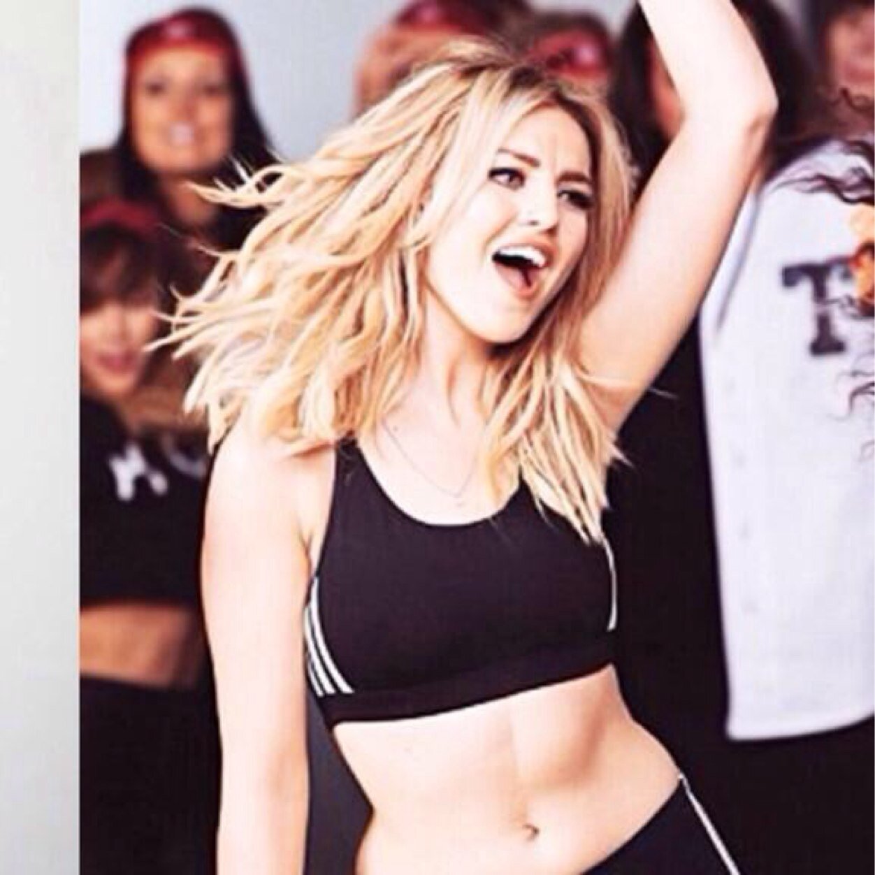{Taken}{19}. @__Fakinghim__ Is mine. He's my prince and i'm his princess. He's my reason for living,