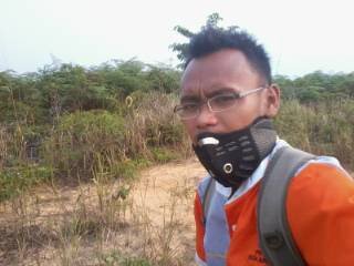 Hidup itu main, main itu hidup ( @pandji )