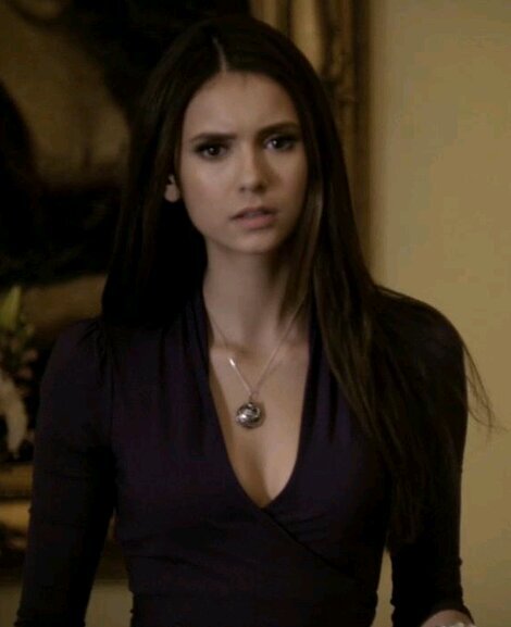 I am Elena Gilbert. I have a younger brother named Jeremy. I am vampire. I live in Mystic Falls with my friends {Engaged to @LustfulStefan18 #TVD /RP}