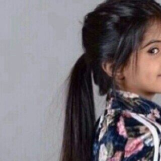 ‏طالبه ثانويه ، أحب استهبل دايم ، أخذ كل شيء بمزححَ ، أحلاممي أكبر مني بس عسي ربي يحققها لي ، دامك دخلت أنزل تحت ع يمينك سو فولوآ *_*