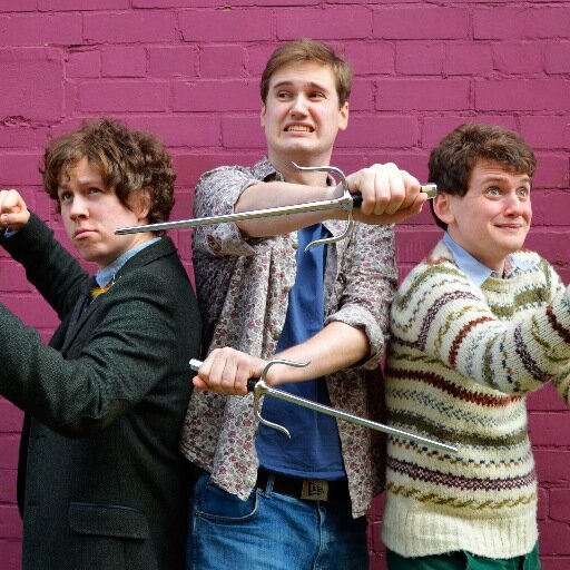 Ex-Popular sketch group with loads of friends. Tweets by @samnicoresti, @mokebuntley, @Tomb_Urges.