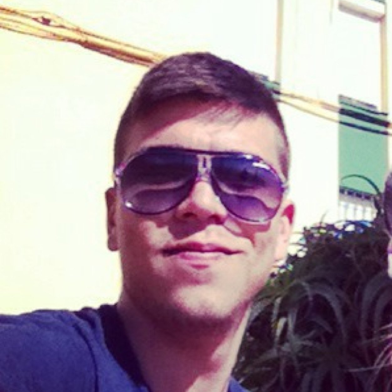 JaviTotee's profile picture. 21 años, moreno, 1,78cm,