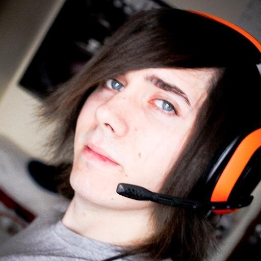 CosMech's profile picture. British Gamer / Fashion Design Student / LeagueOfLegends Support / Gunpla Builder / Manga & Anime / Titanfall / CSGO / CoD / Halo / Comic Collector / Big Geek!