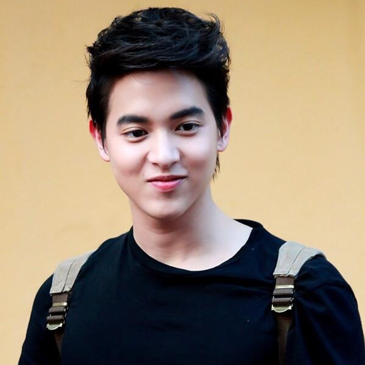 บอท เจมส์ จิรายุ @Jirayu_jj เฟิสเลิฟ คุณชายพุฒิภัทร รักสุดฤทธิ์ ทองเนื้อเก้า Timeline ฯลฯ อัพเดทผลงานของ เจมส์ จิรายุ
                                  19.2.56