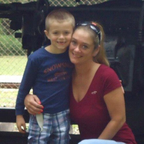 RobynLynn_2010's profile picture. 