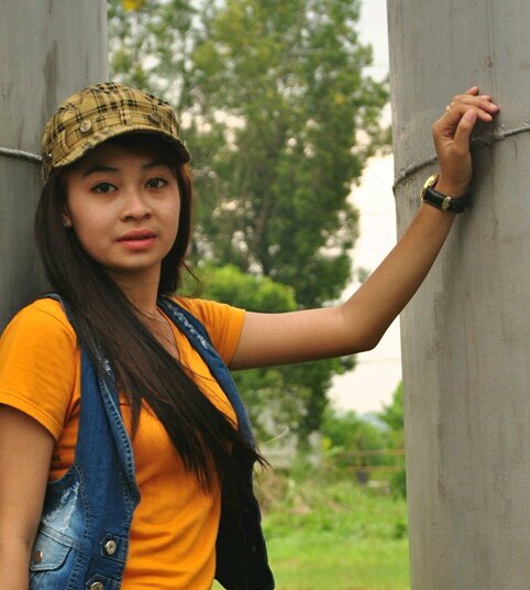 I'm beautiful, I'm humble, I'm smart this is mine .