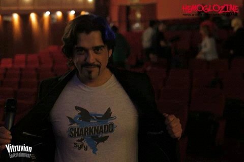 Management,artista,productor y mejor persona. Milito en la boyband La Banda del Capitán Inhumano. Espectáculos, conciertos, radio y cosas de zombies🤹😎🧟