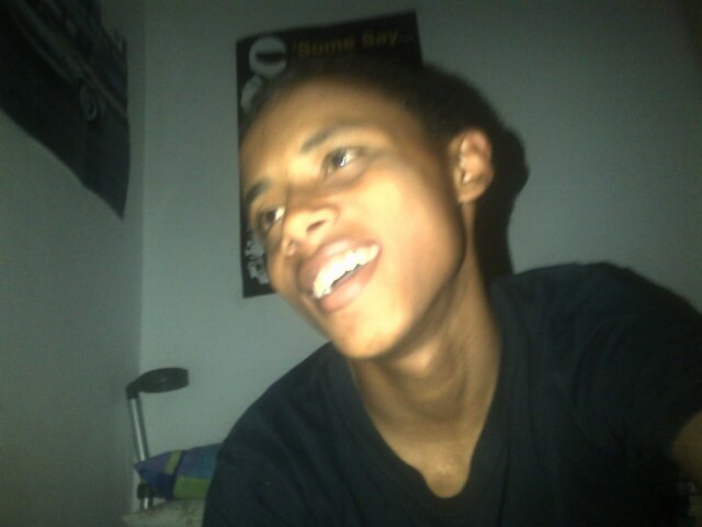 #always weekend.I love laughing,making jokes want 2 know more? #typo's_IDGAF Follow me I follow back