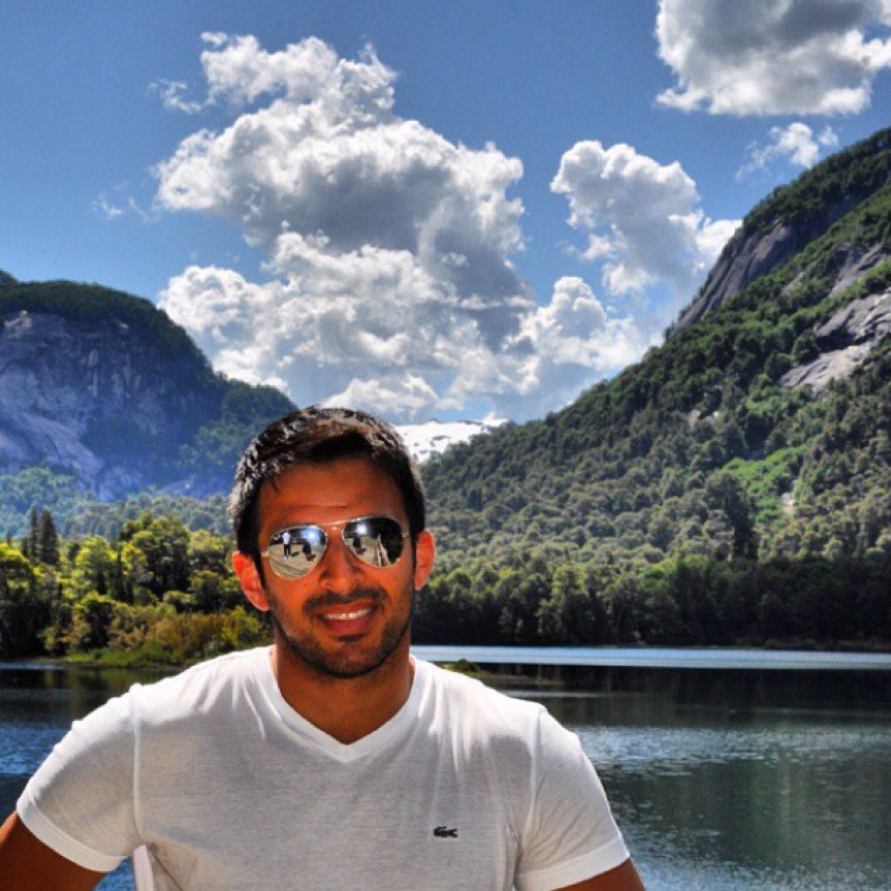 majedtba's profile picture. مواطن سعودي وكفى.. لا احب المحتسبين ولا جماعه رابعة..يقولون اني طبيب