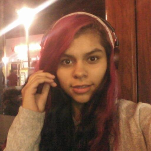 FLORVidaXD's profile picture. ...
