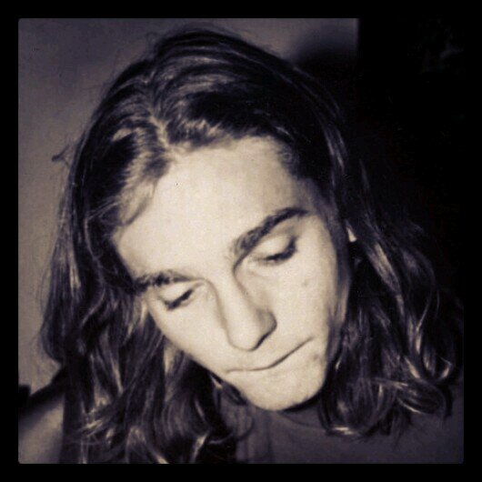 musik maker, football lover