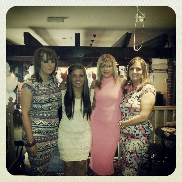 lives in the durty wee port with my fiance and daughter and have another daughter on the way