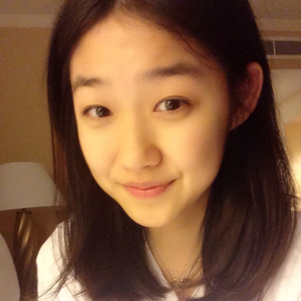 wllcsmile's profile picture. 