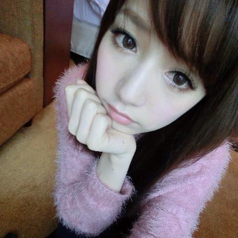 twitter初心者です☆
興味あることどんどんフォローしていきます♪
ＤＭは使ってないので絡みはＬＩＮＥにお願いします☆