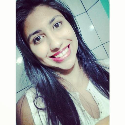 {..}ㅤ   Aproveite o dia ou morra lamentando o tempo perdido .'