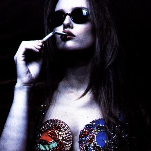'89 . Fashion blogger for FUN ! Music - Art | Young lady | Paris fashion shows #PFW