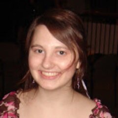 3rd grade Spanish immersion teacher, learner, and lover of singing. Currently reading Joy Write by Ralph Fletcher.