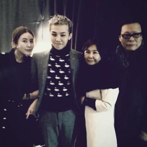Hi ^_^♪ I'm  V.I.Pth.   My favorite singer is G-Dragon(Kwon jiyong) ＿☆  My favorite band is BigBang  :D     Nice to meet U ♪^▽^