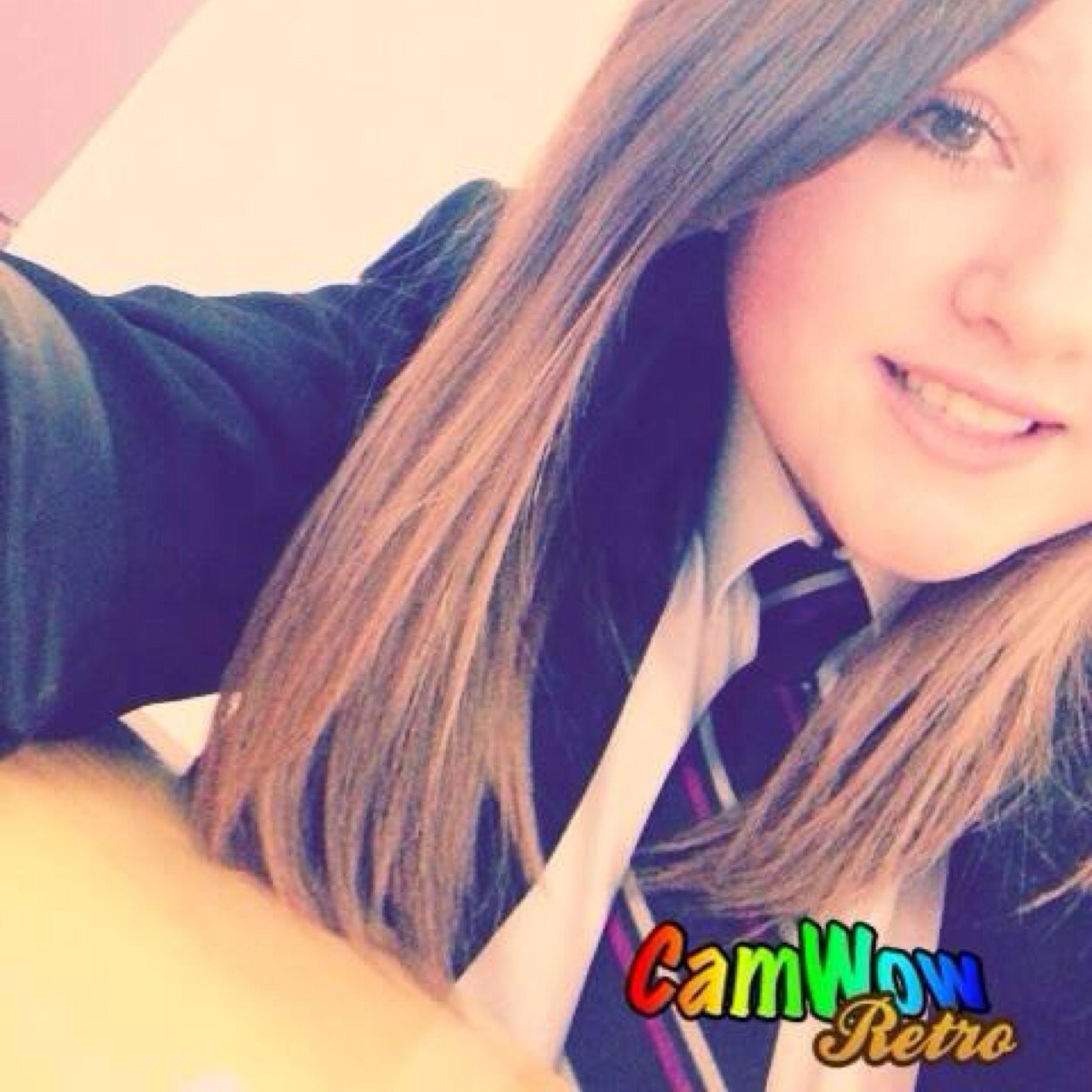 Girl form the uk •I love singing and music •Music is a way to escape the real world •follow me on instagram Meg_2k14