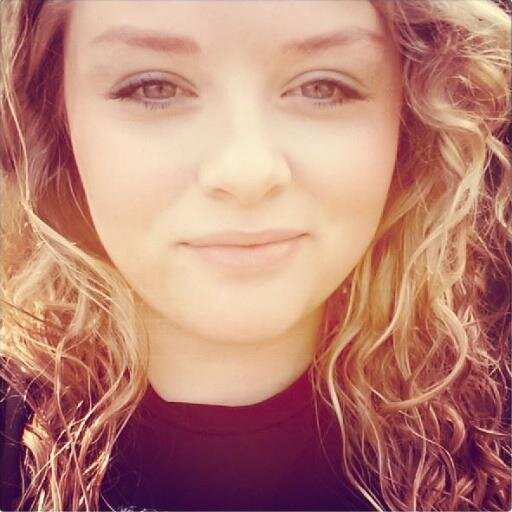 College student trying to find her place in the world/20/size acceptance/open mind/gay rights/Imaginerd/all around cool girl(If I may be so bold)