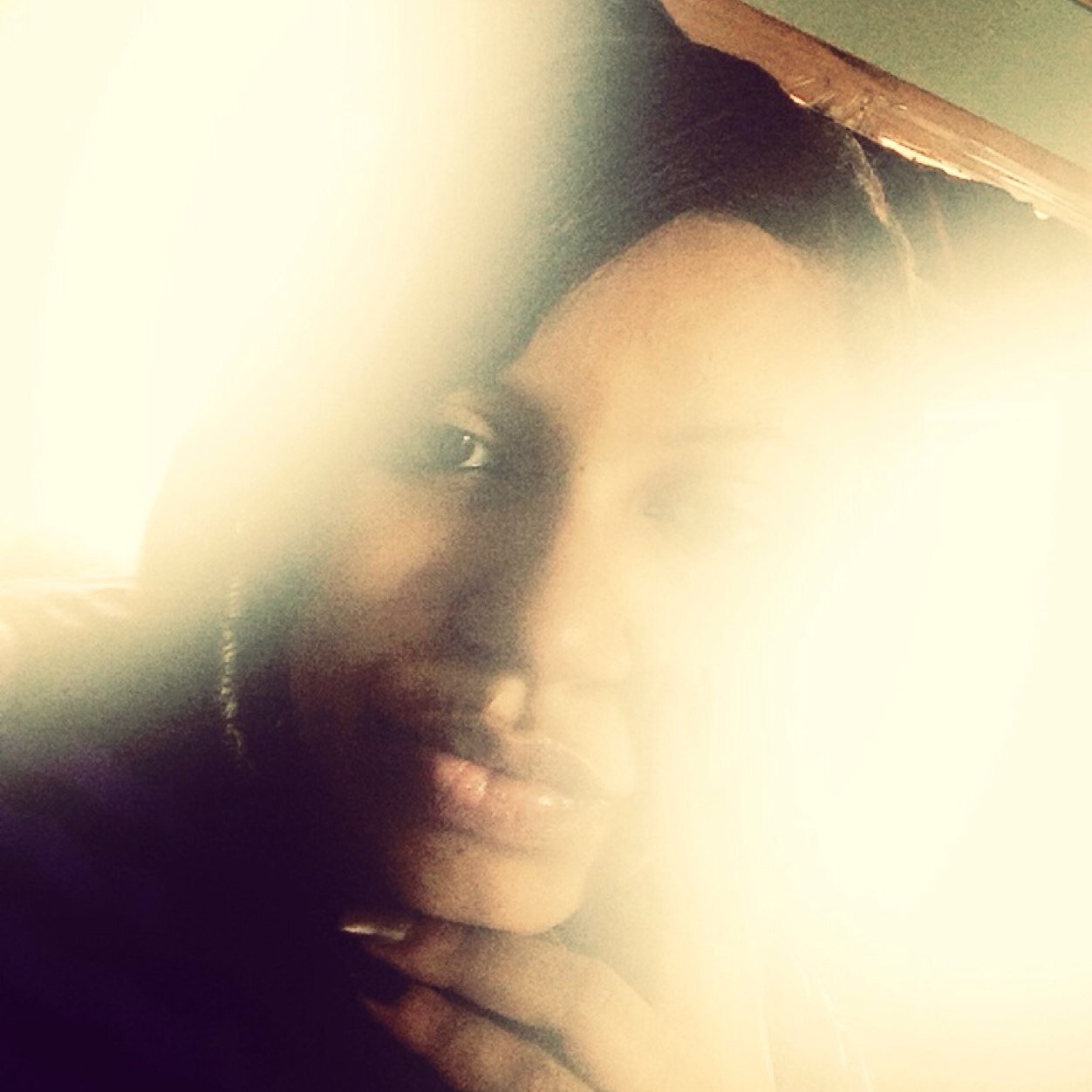 Im me always and foreva.....I luv life and live it to the fullest!!!!!! Either u fkz with me or yu dont I cud care less....(Smilezz:)