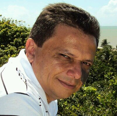Aproveite cada minuto de sua vida, pois tudo que e bom dura tempo o bastante para se tornar inesquecível!