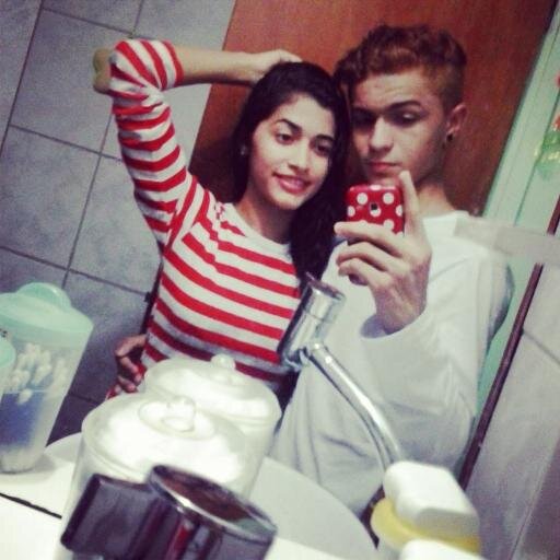 instagram:tayanearaujo_