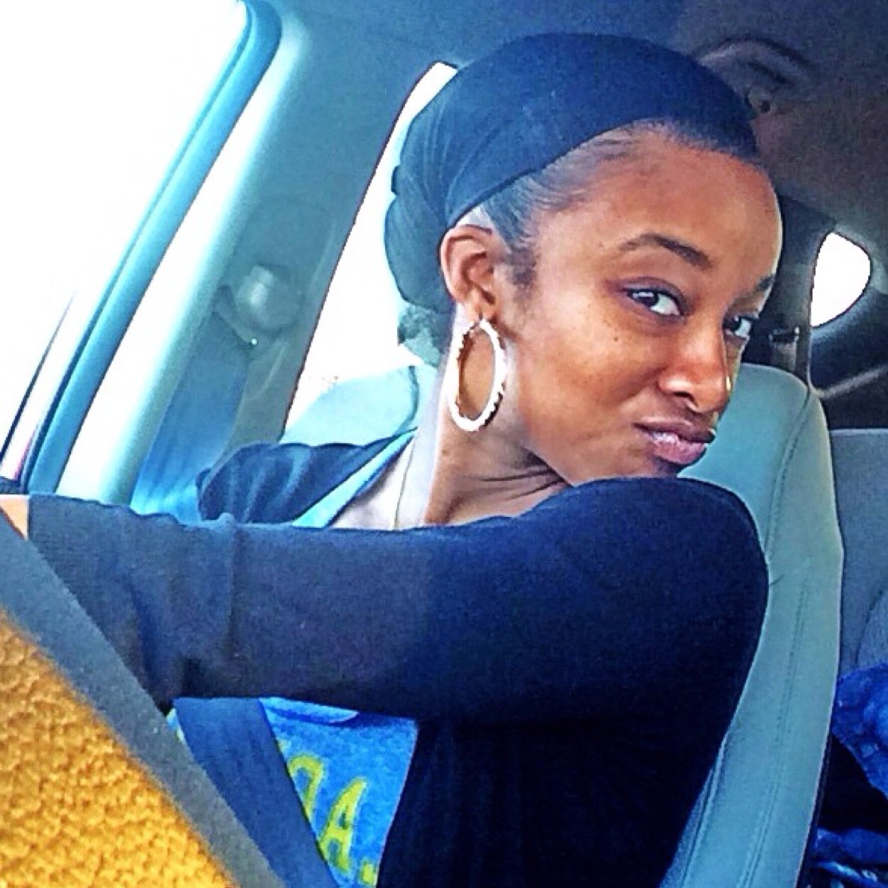 feeshfrost's profile picture. 