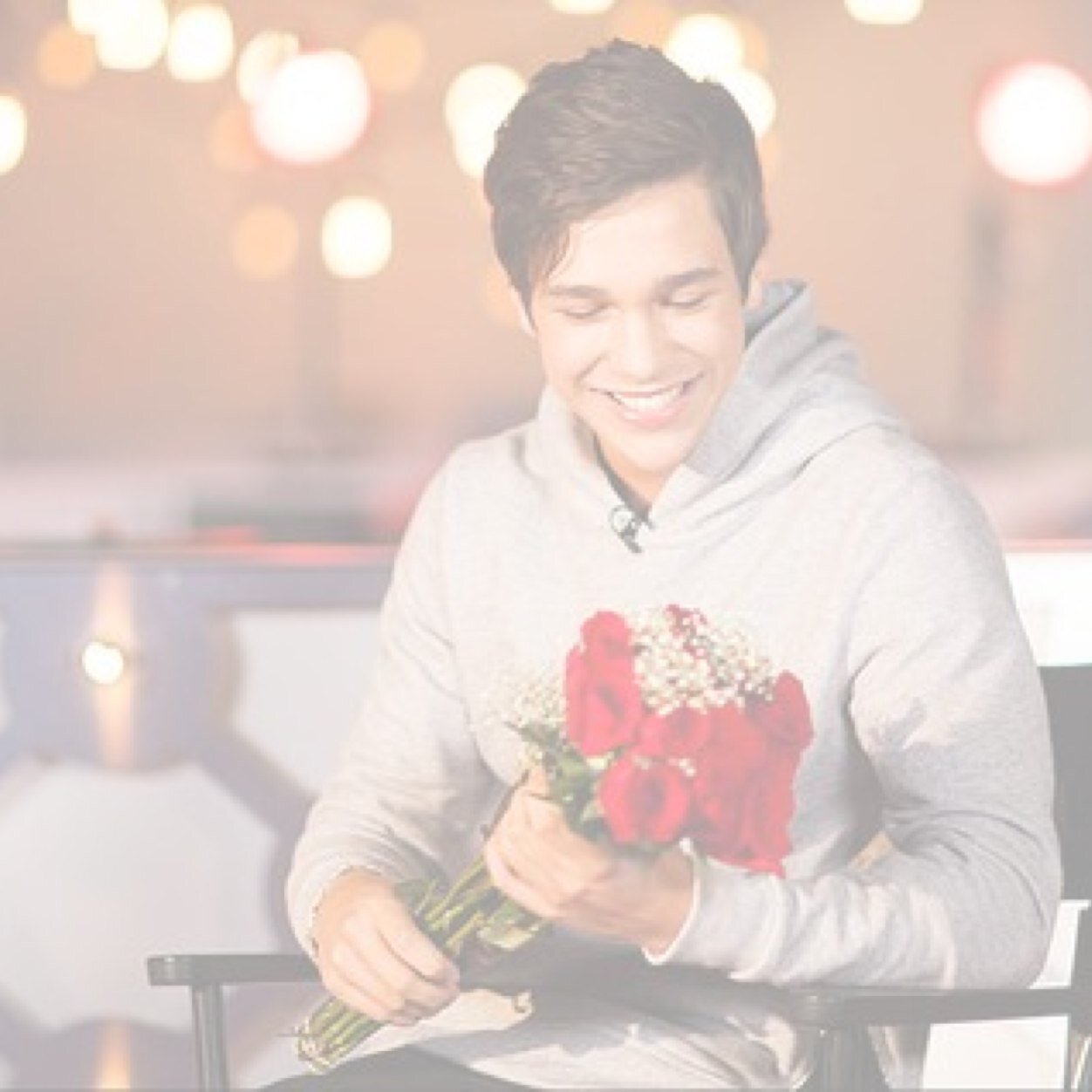 YEE_mahomies74's profile picture. I gave you a free follow, now follow @sluut4pizza